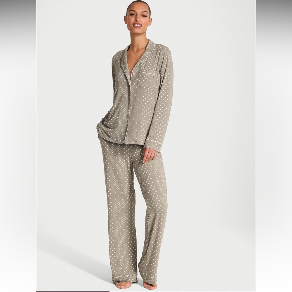 Victoria's Secret Pajama Set Turtle Dove Dotted Stripe - Picture 2 of 5